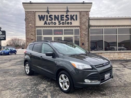 Magnetic 2016 Ford Escape SE