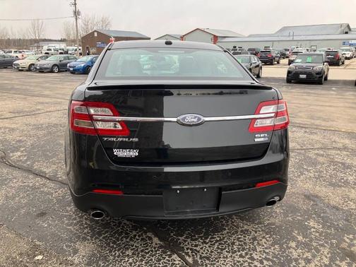 2015 Ford Taurus SEL