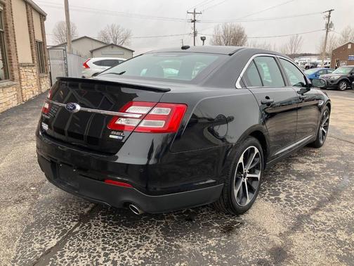 2015 Ford Taurus SEL