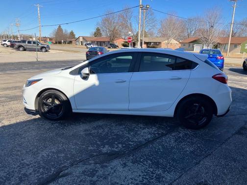 2017 Chevrolet Cruze LT