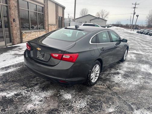 2017 Chevrolet Malibu 1LT