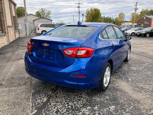2017 Chevrolet Cruze LT
