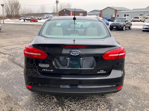 Tuxedo Black 2015 Ford Focus SE