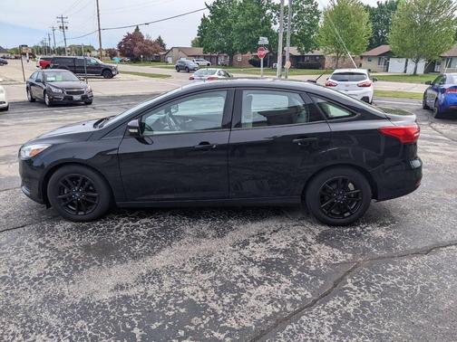 Tuxedo Black 2015 Ford Focus SE