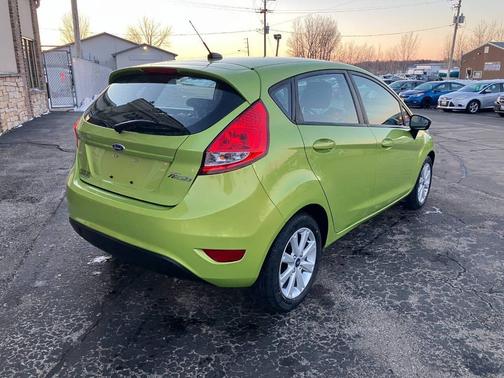 2012 Ford Fiesta SE