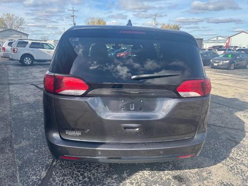 2019 Chrysler Pacifica Touring Plus