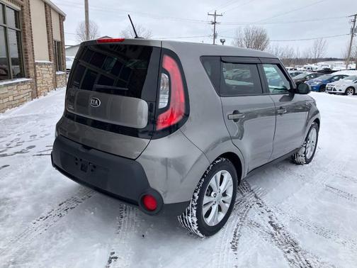 2015 Kia Soul +