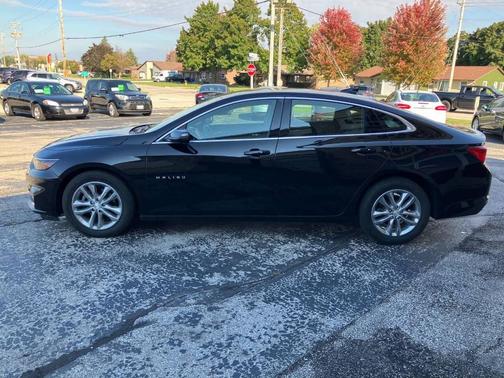 2017 Chevrolet Malibu 1LT