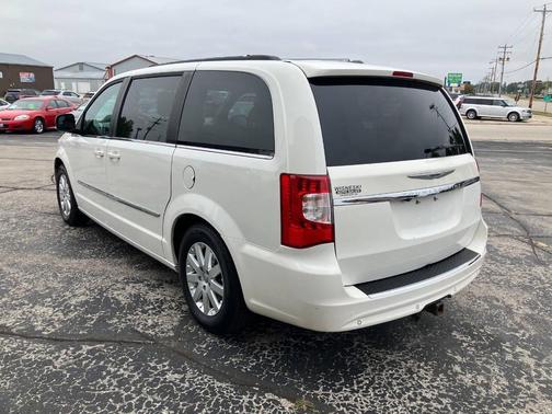 2012 Chrysler Town & Country Touring-L