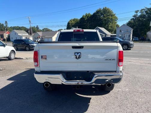 2016 RAM 1500 Laramie