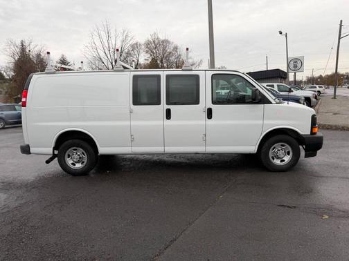 2017 Chevrolet Express 2500 Work Van