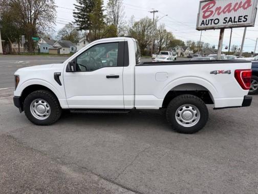 Oxford White 2023 Ford F-150 XL