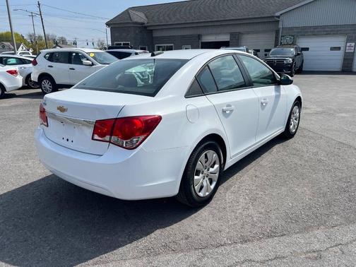 2016 Chevrolet Cruze Limited LS