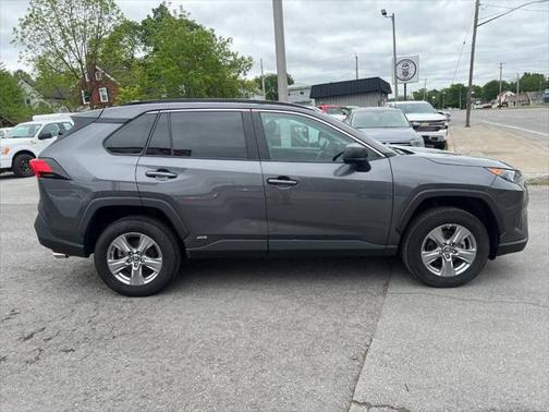 2022 Toyota RAV4 Hybrid LE