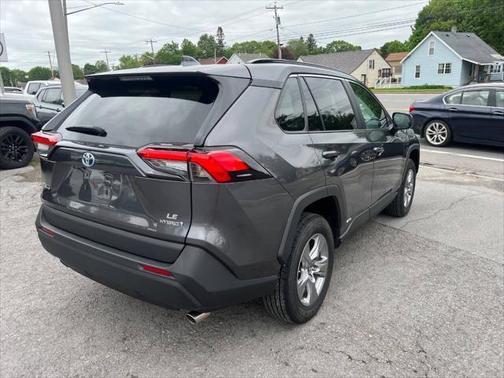 2022 Toyota RAV4 Hybrid LE
