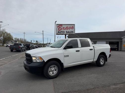 Bright White 2014 RAM 1500 SSV