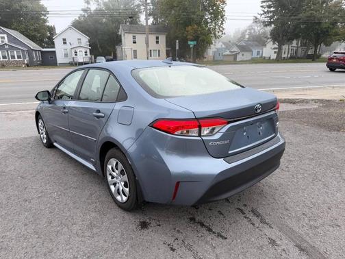2023 Toyota Corolla Hybrid SE