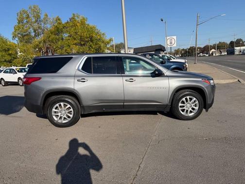 2019 Chevrolet Traverse LS