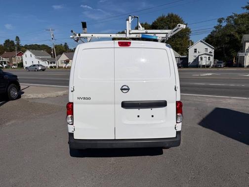 2021 Nissan NV200 S