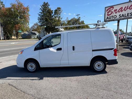 2021 Nissan NV200 S