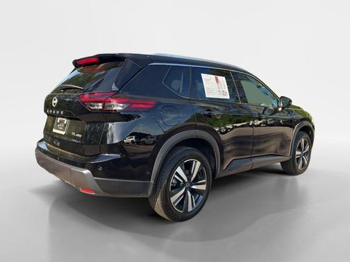 Super Black 2026 Nissan Rogue SL