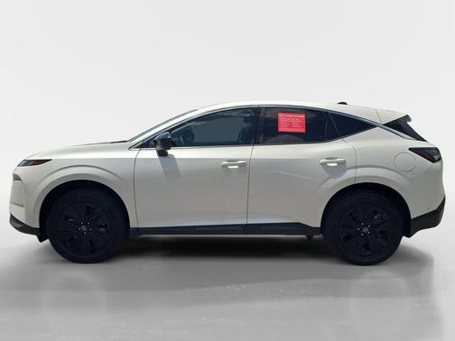 Everest White P 2025 Nissan Murano SV
