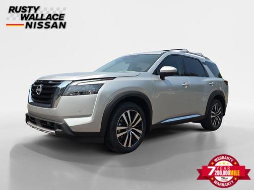 2025 Nissan Pathfinder Platinum