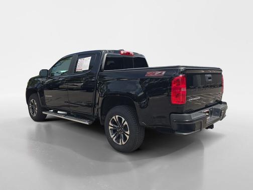 Black 2022 Chevrolet Colorado Z71