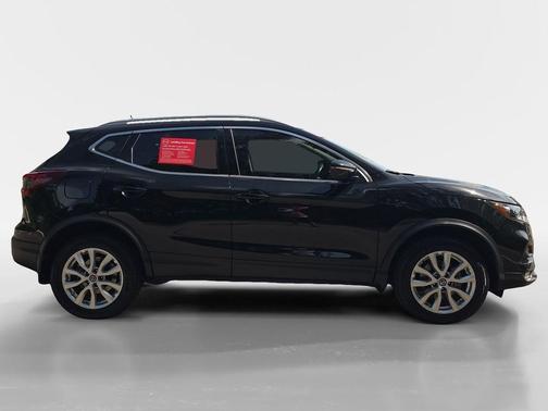 Magnetic Black 2022 Nissan Rogue Sport SV