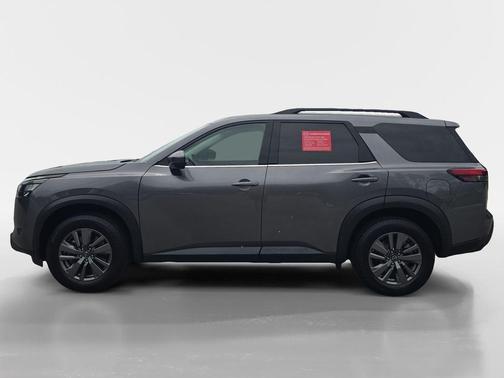 Gun Metallic 2024 Nissan Pathfinder SV