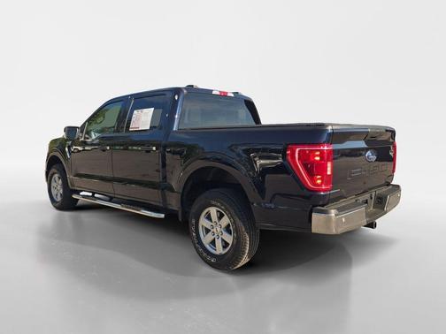 Antimatter Blue Metallic 2021 Ford F-150 XLT