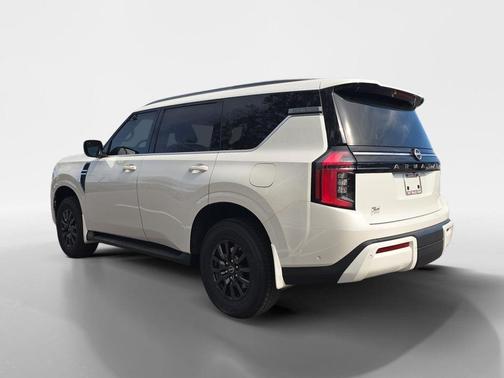 2026 Nissan Armada SV