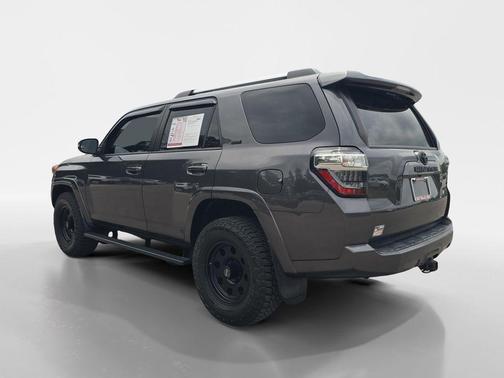 Magnetic Gray Metallic 2020 Toyota 4Runner SR5 Premium