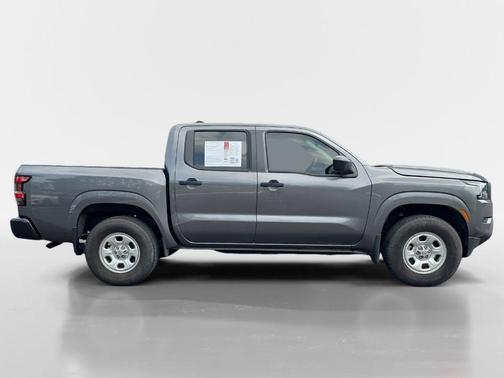 2023 Nissan Frontier S