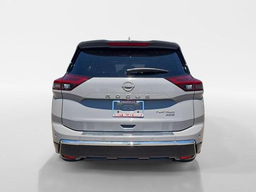 Boulder Gray Metallic 2024 Nissan Rogue Platinum