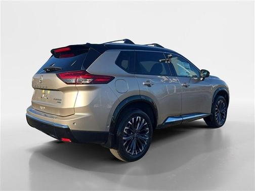2t Chpn Blk Roo 2026 Nissan Rogue Platinum