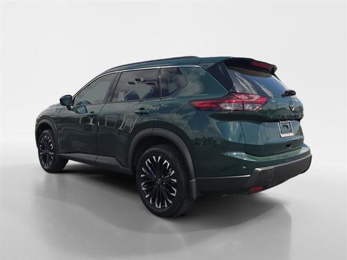 Obsidian Green 2026 Nissan Rogue Dark Armor