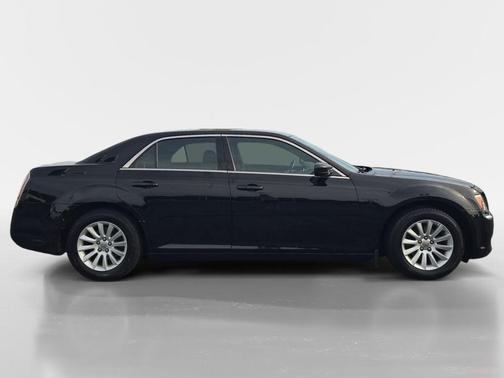Gloss Black 2012 Chrysler 300 Base