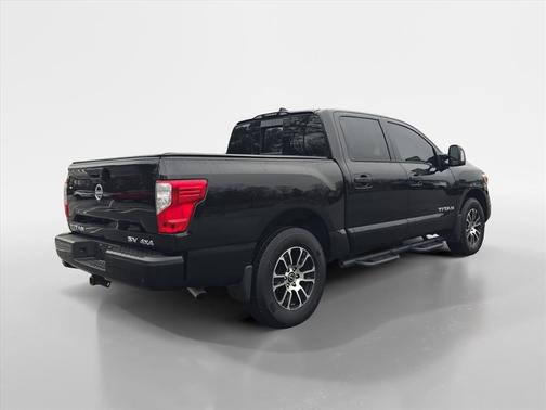 2024 Nissan Titan SV