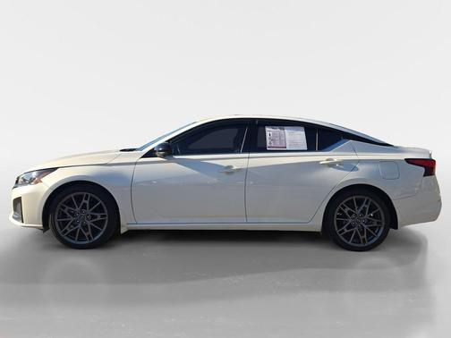 2024 Nissan Altima 2.0 SR