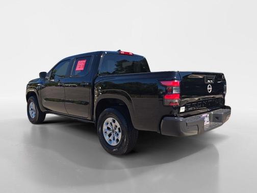 2025 Nissan Frontier S