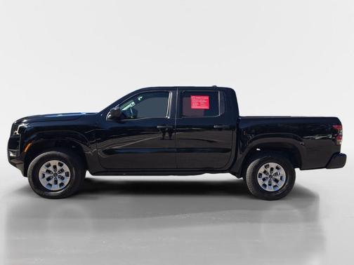 2025 Nissan Frontier S