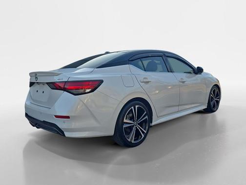 2020 Nissan Sentra SR