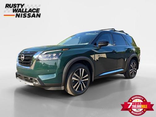 2025 Nissan Pathfinder Platinum