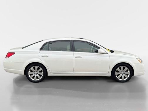 2006 Toyota Avalon XLS