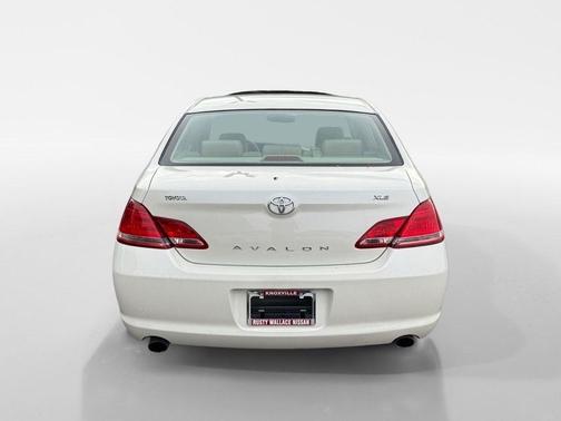 2006 Toyota Avalon XLS