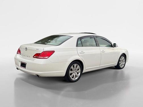 2006 Toyota Avalon XLS