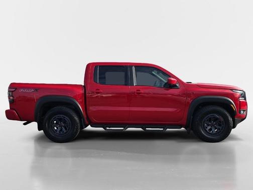 2025 Nissan Frontier PRO-X