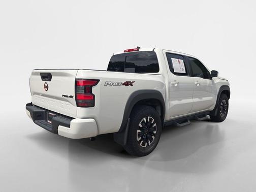 Glacier White 2024 Nissan Frontier PRO-4X