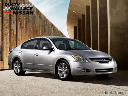 2010 Nissan Altima 3.5 SR